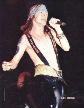 -Axl-Rose-axl-rose-30182052-415-532